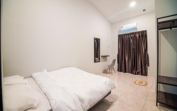 Serenity Family Stay  Ipoh 8 Pax