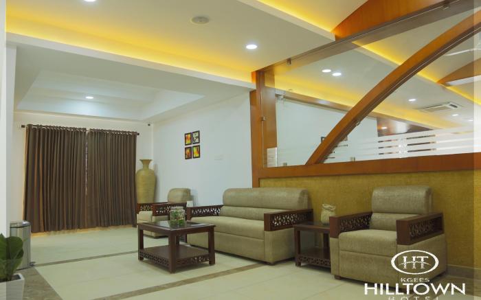 Kgees - Hill Town Hotel