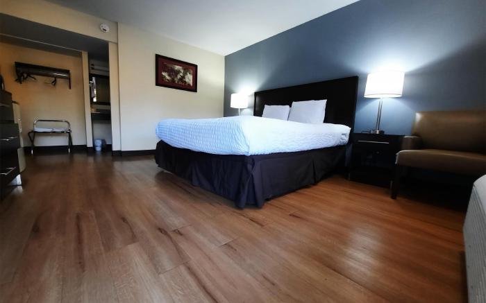 Americas Best Value Inn Moline