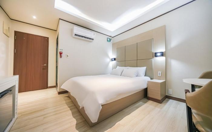Yeongju Wiz Hotel