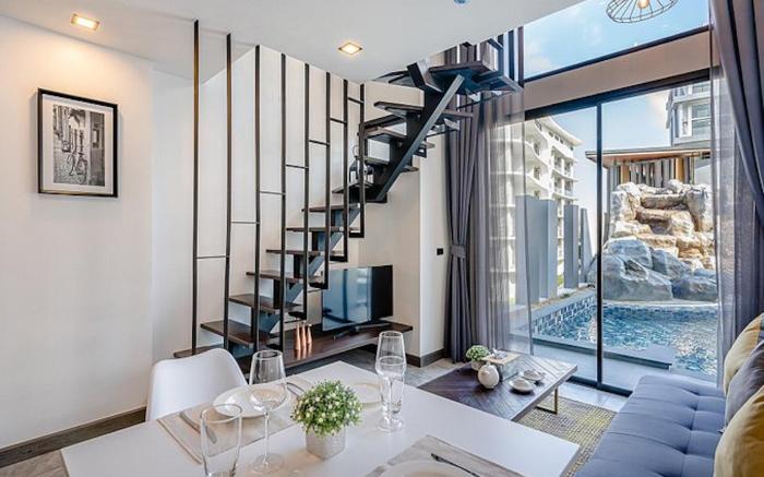 Duplex Pool Access in Utopia Nai Harn, UTL A116