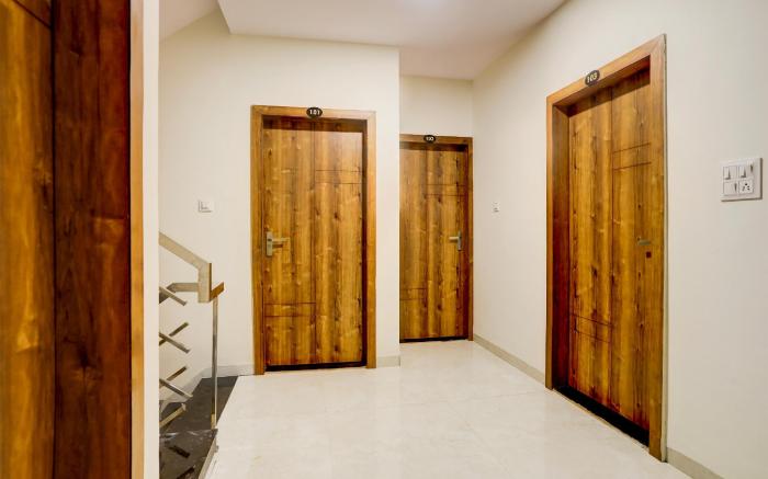 Hotel O Gaurav