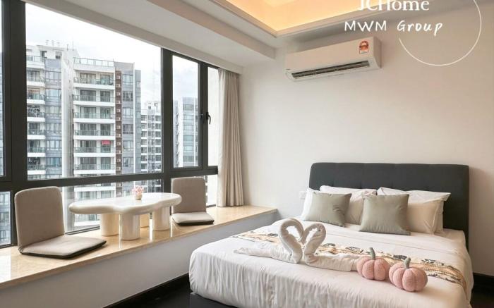 Couple Dreamy Day | Walks to CIQ RNF phase 2