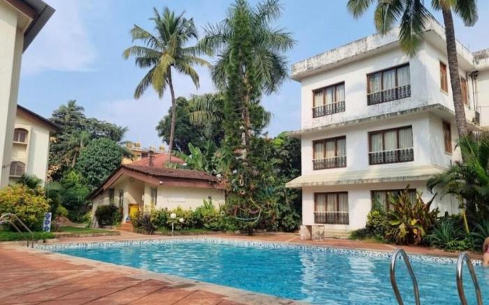 Poolside Apartment Bliss by the Pool Candolim Goa