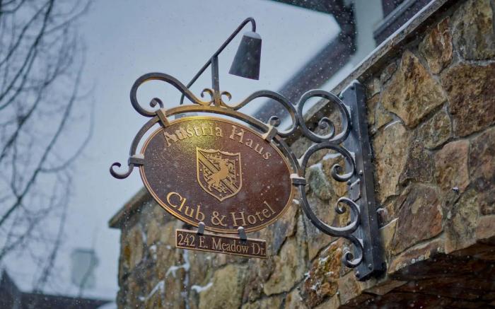 Austria Haus, a Destination by Hyatt Hotel