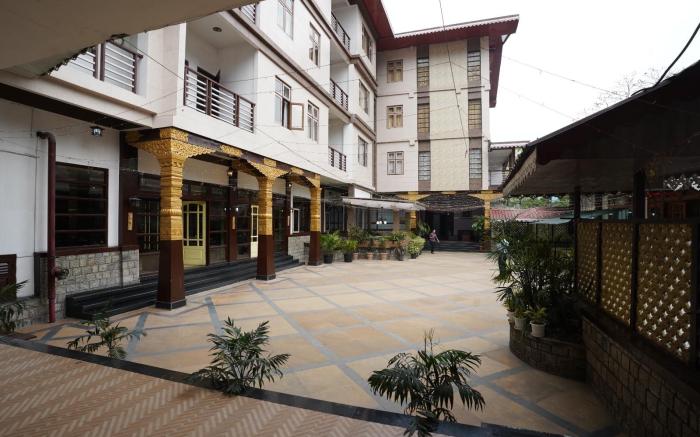 Terrace Valley Hotel