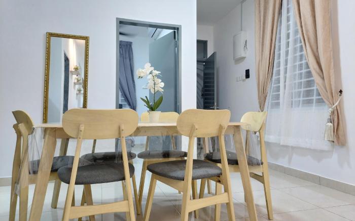 Amir Homestay Nilai