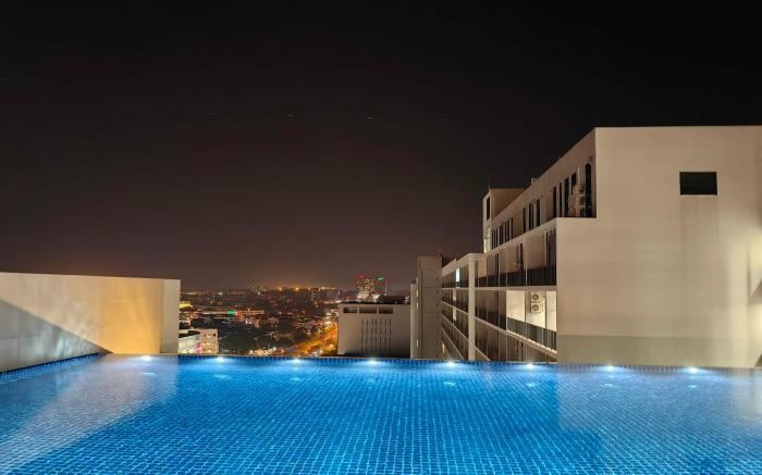 AEON MALL The PODIUM HomeStay D3107B Studio @ 4PAX