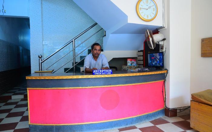 Hotel Star Lodge Near Temple By Morservices