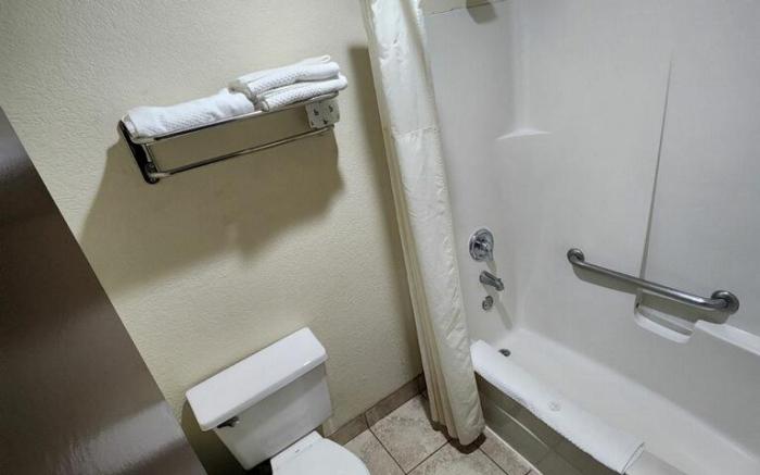 Cozy Inn