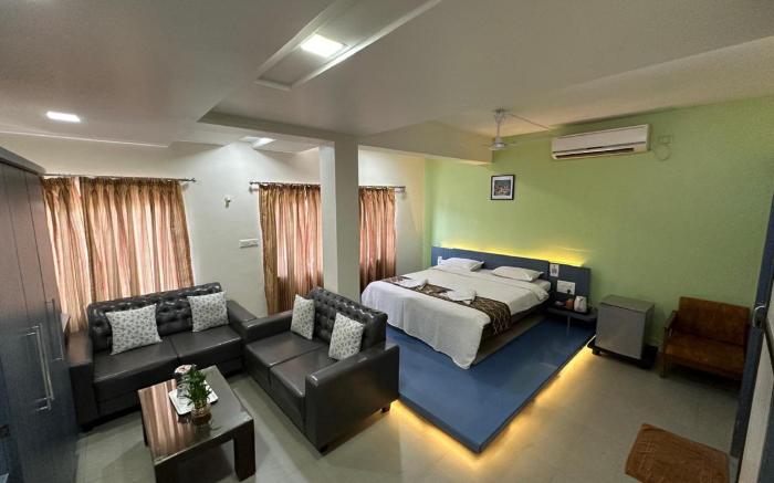 Hotel Vivek Ratnagiri