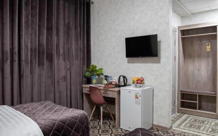 LEVEL HOTEL