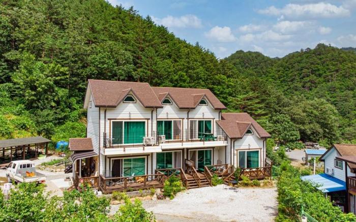 Yangyang Beopsuchi Yeoulmok Pension