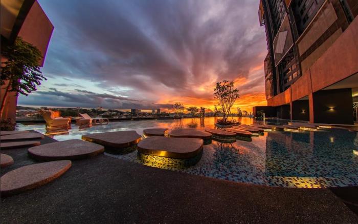 MRT to Bukit Bintang Arte Cheras Retreat Moka