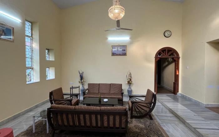 Palm Groove Holiday Home