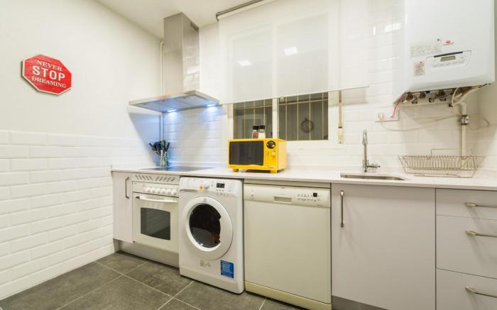 M (MMA273) Apartamento alternativo Malasaña