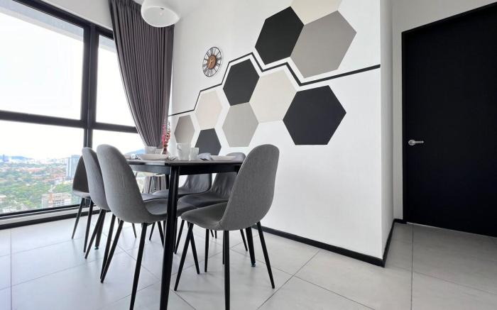 Georgetown Skypool Urban 2BR Family & Baby|SeaView