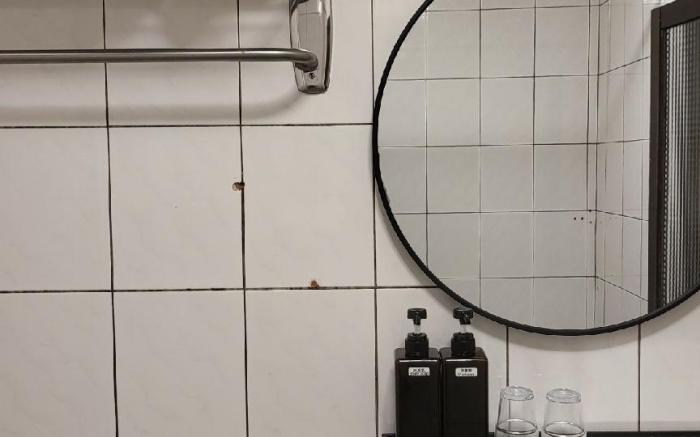 Near Taipei 101, Xinyi District (Room 201)