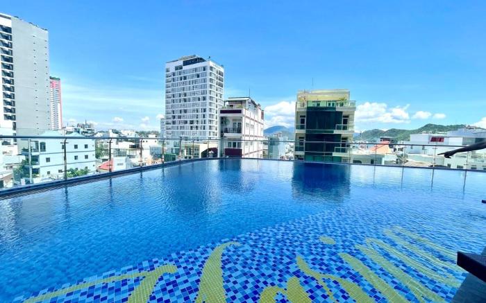 2708 Apt With Balcony Sea + City View - Marina