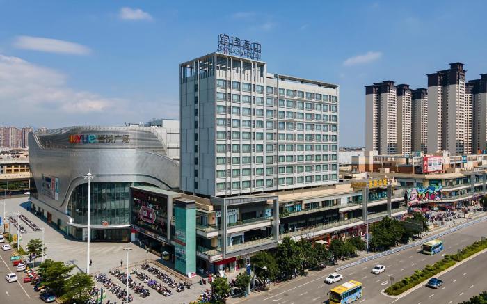 Echarm Hotel Guigang High-Speed Railway Station Wuyue Plaza