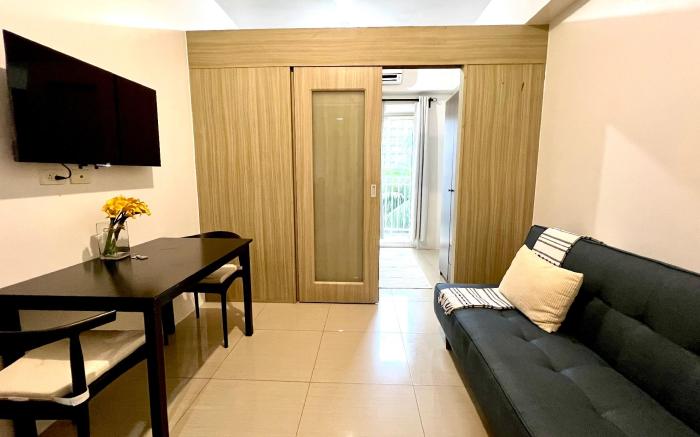 Shore Residences Tandem  3x 1Br unit for 12 person