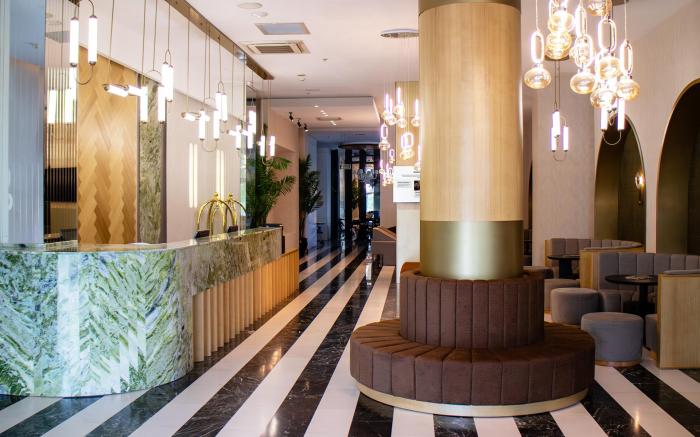 SAM ROYAL HOTEL
