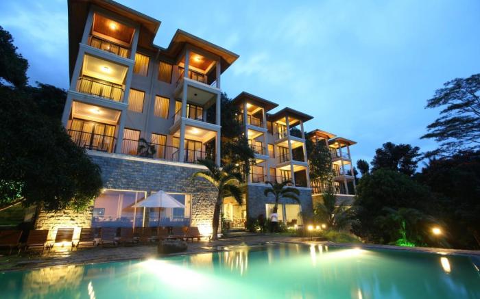 Mount Randholee Resorts & Spa