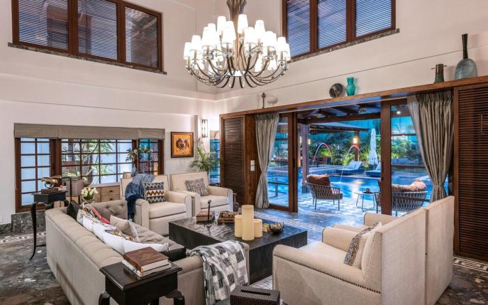 Azara Beach House - Designer Villa, Candolim Beach