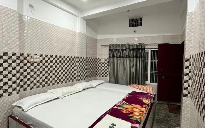 Thakur Ji P. Guest House By GRB