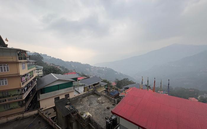 Goroomgo Kings Palace Gangtok