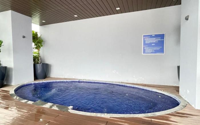 Azure, De Moda, Le Meridien, Elegante,PJ, Paradigm