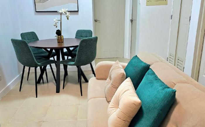 Verdon Parc 2 Bedroom w/ Amenity View Balcony