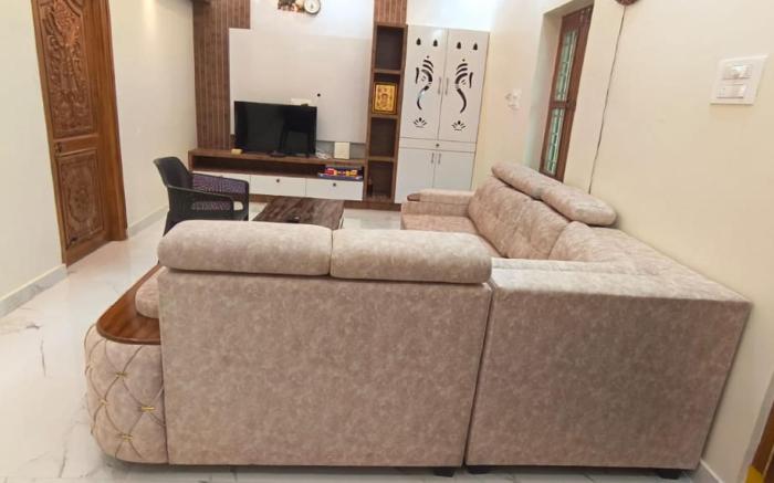 SNEHALATHA HOMESTAY