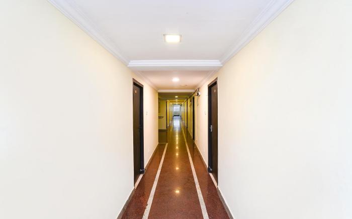 FabHotel Neethu Residency, 900M from SRM University Ramapuram