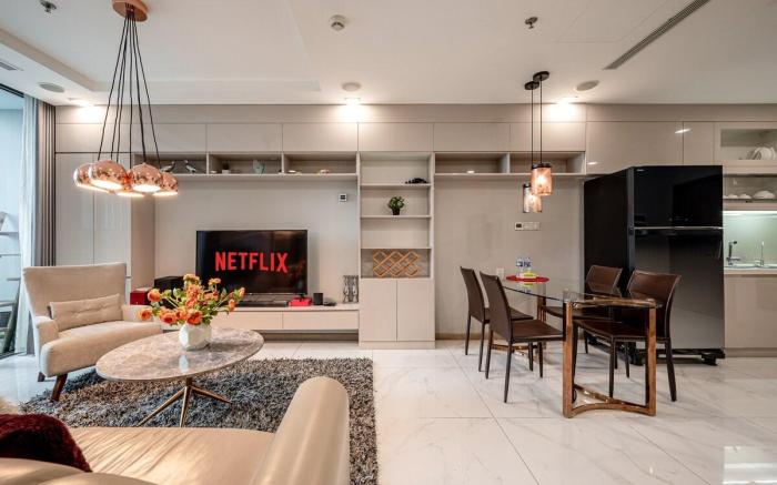 @1BR Luxury ~ Lowfloor Landmark 81 @FreeSwimming