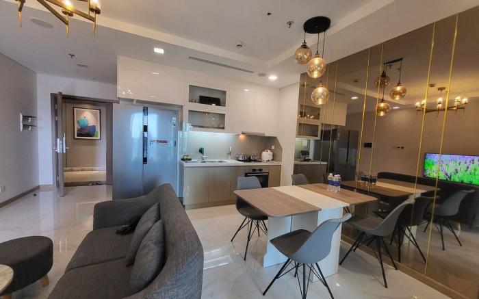1br Lovely apartment in Landmark 81 building.