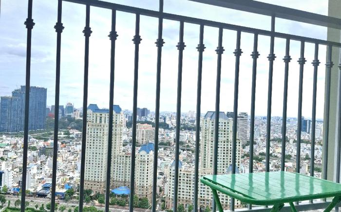 1 bedroom flat. No 1 vinhomes central park
