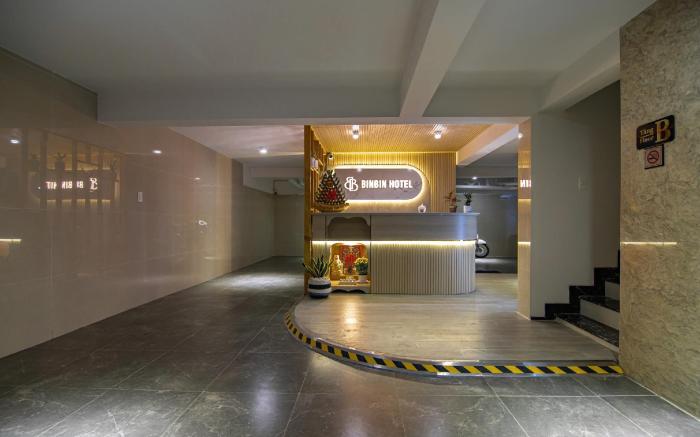 Bin Bin Hotel 14 - Near Vstar School D7