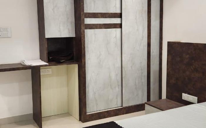 Radhe Pride Hitech City