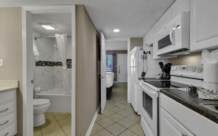 Ocean View 1BR Condo