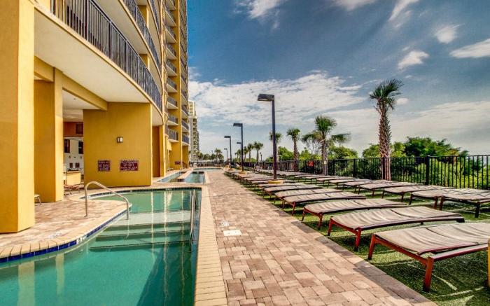 Anderson Ocean Club Condo| Beachfront