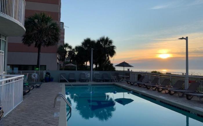 Atlantica OceanFront 1BR Condo