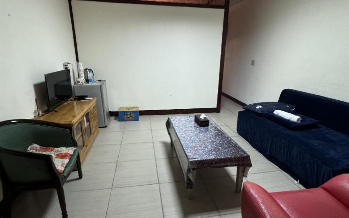 GLENDA'S APARTMENT Room 2-2