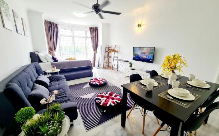 1-11 Pax 4 Room Sri Petaling Bkt Jalil Stadium