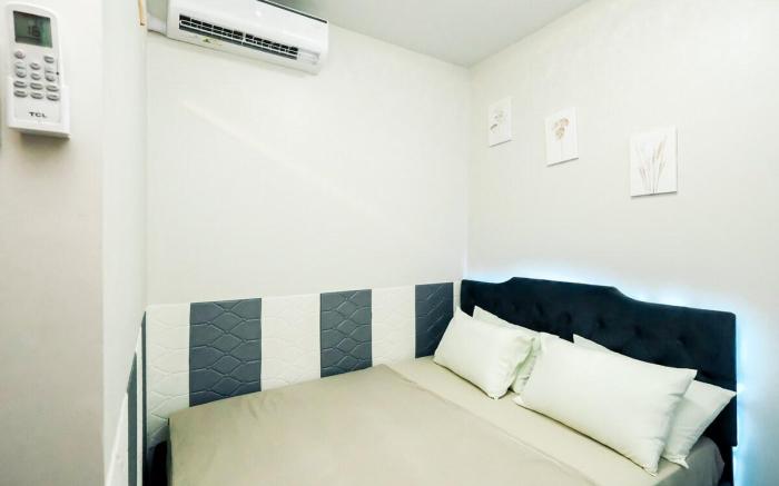 Sapphira Manor: Luxurious Condo by the Bay