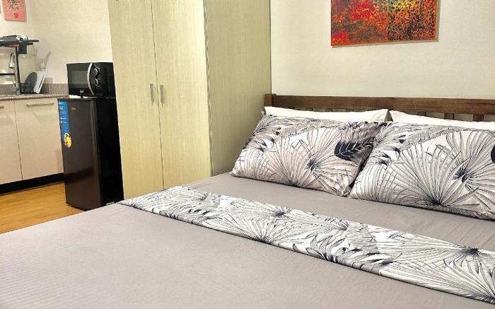 4f, Studio Unit, Seawind, Davao