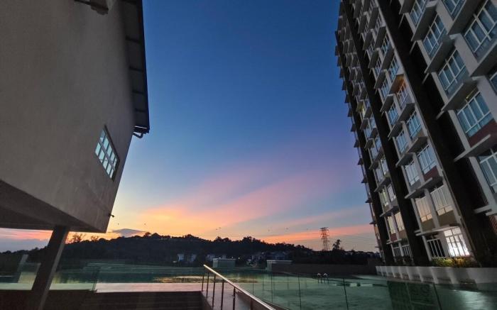 LV7 Vhomez | Kuantan | 1-4 pax