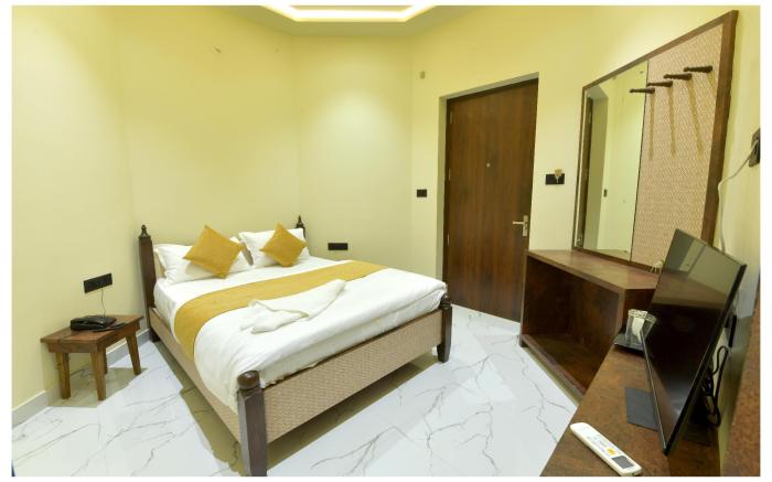 Yashvrinda Hotel and Resort