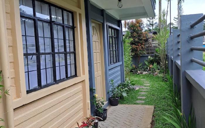 The TwinHouses Tagaytay Staycation 