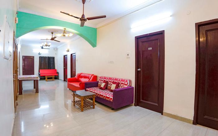 FabHotel Home Tree Service Apartment T Nagar - Nr. Pondy Bazaar & Dindigul Thalapakatti Restaurant